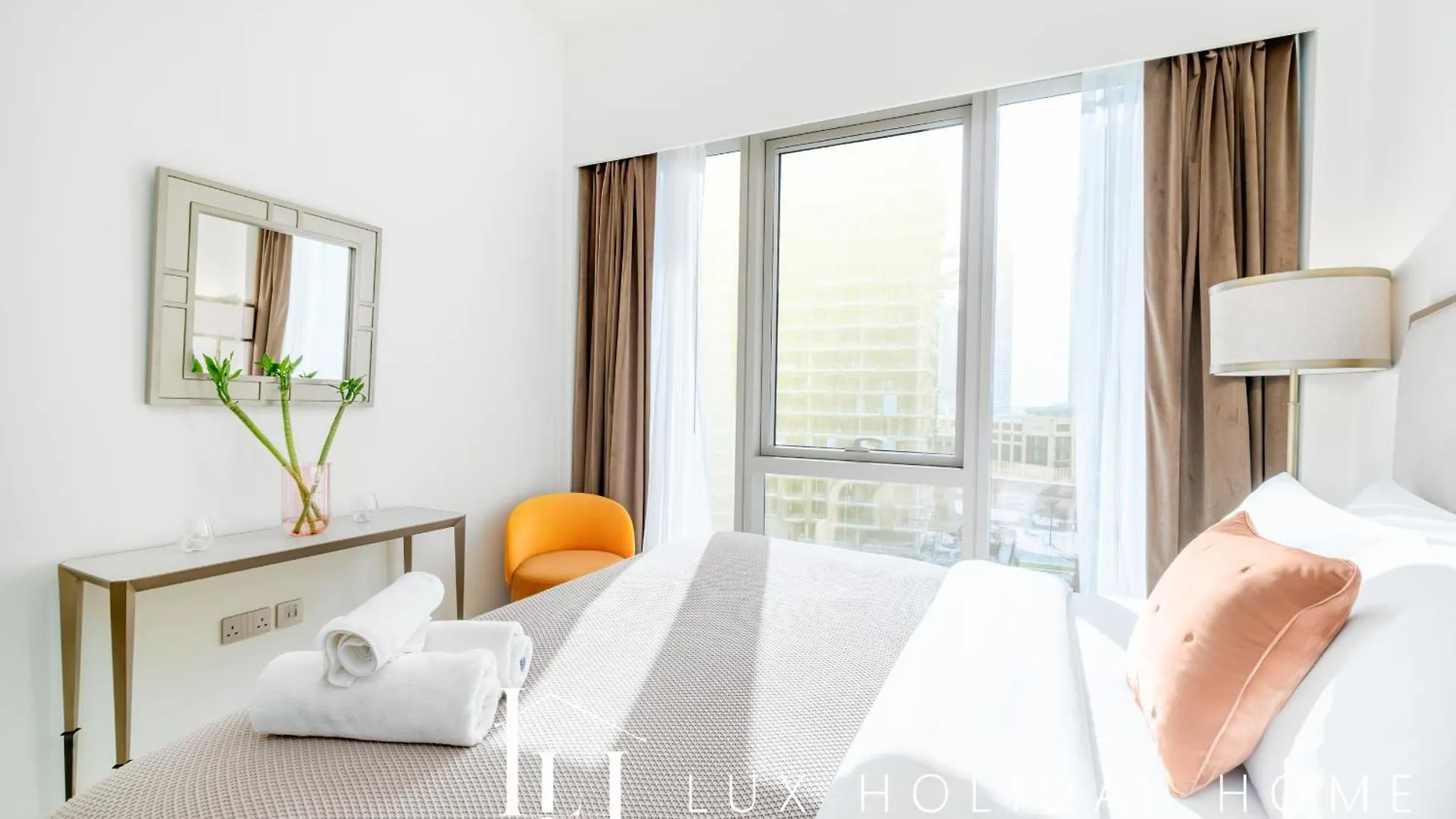 Lux The Grande Signature Skyline Suite Dubai 0*,  Emirados Árabes Unidos